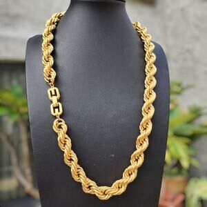 Vtg Givenchy Necklace Chunky Rope Dookie Chain 80s 90s Gold Plate Monogram Clasp